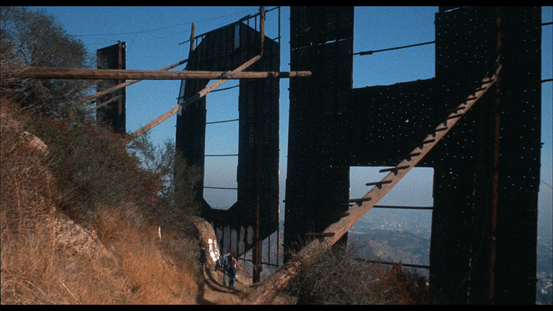 Hollywood 90028 cap 7