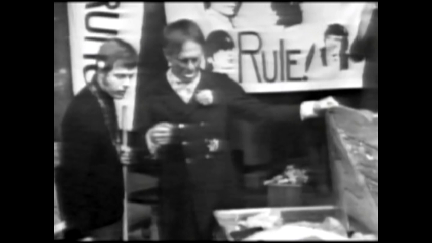 Hollywood 90028 Frank Zappa hidden featurette