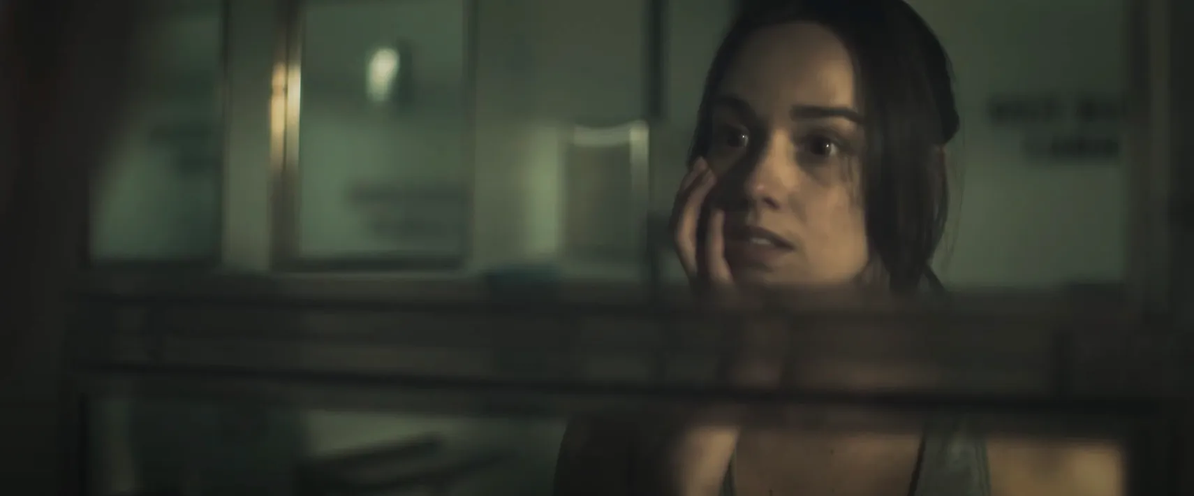 This image has an empty alt attribute; its file name is blood-and-snow-2.webp