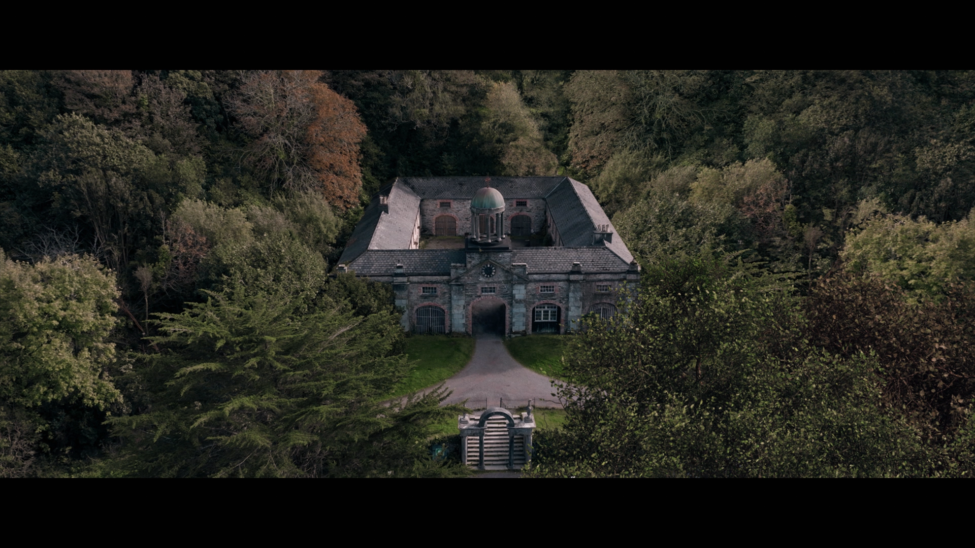 Oddity Blu-ray screencap 1