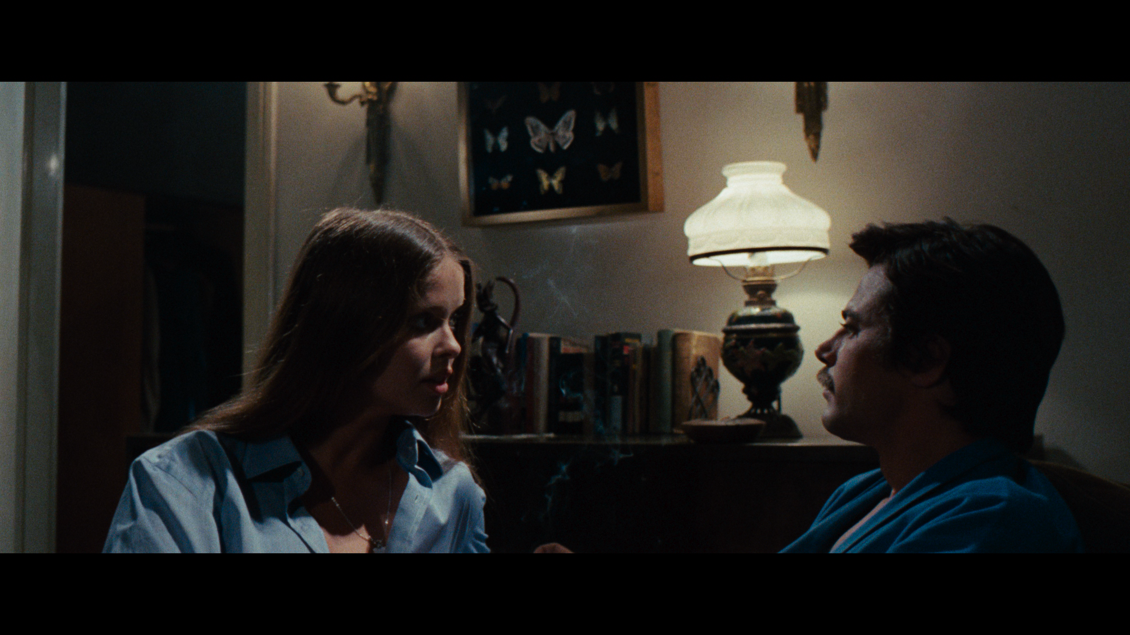 Short Night of Glass Dolls 4K cap 2