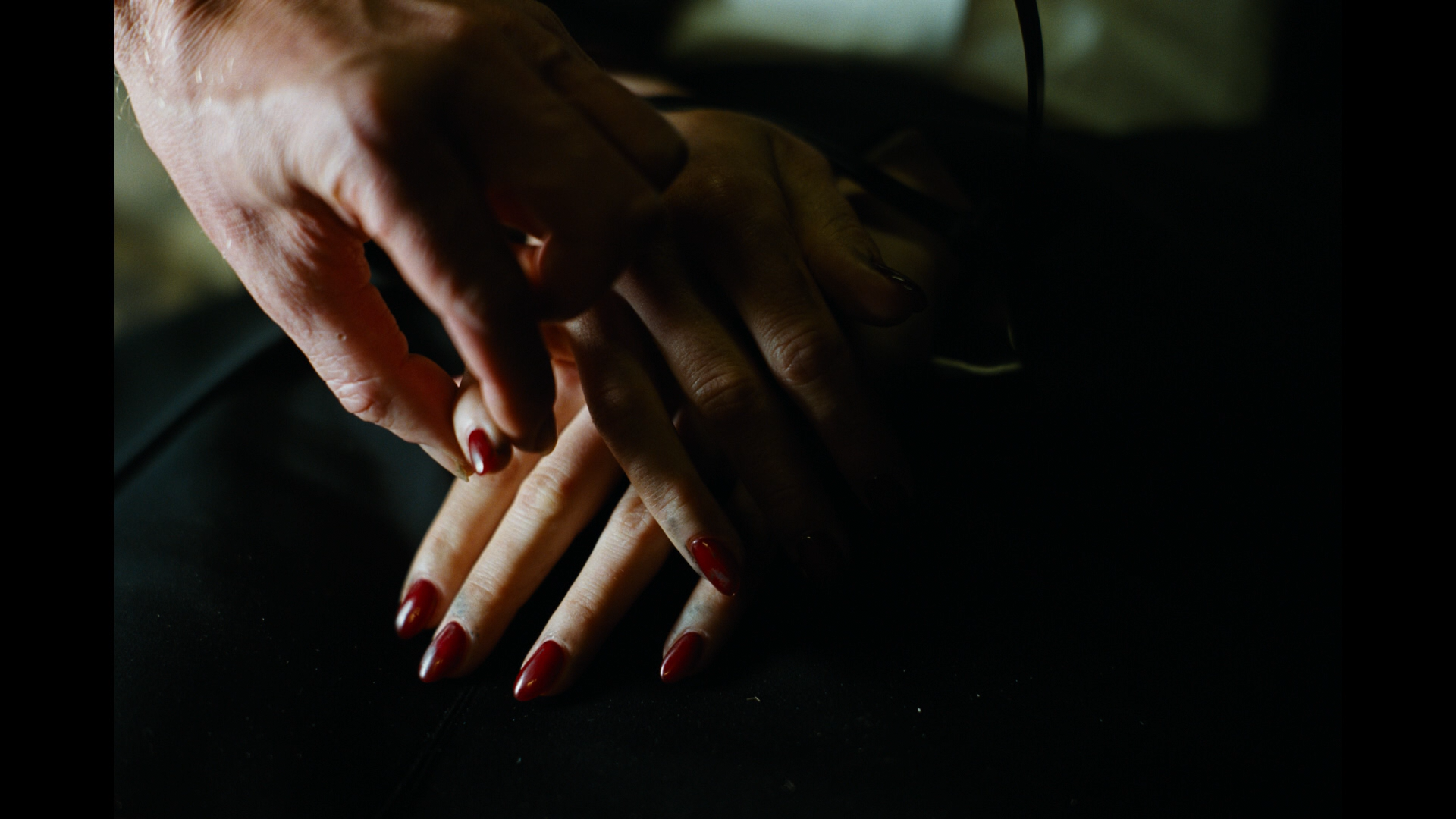 Bugonia Blu-ray screenshot 3