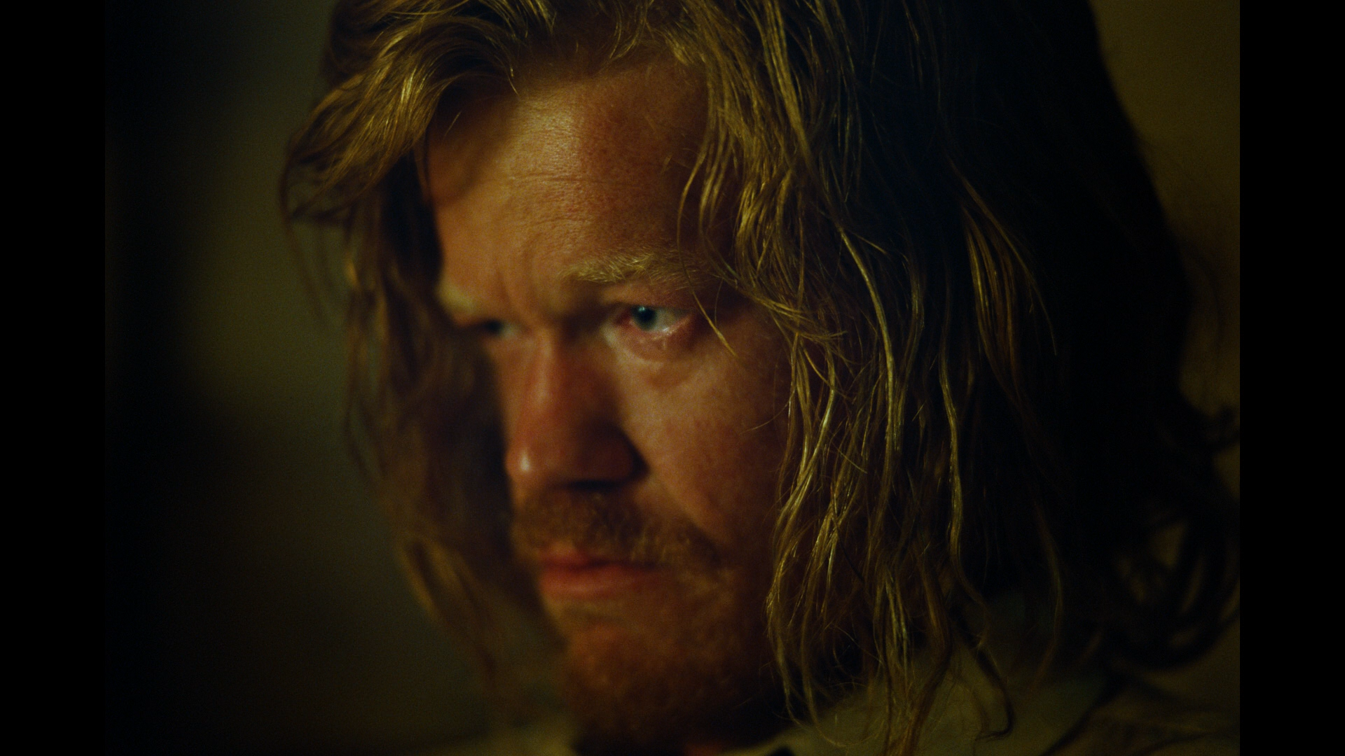 Bugonia Blu-ray screenshot 2