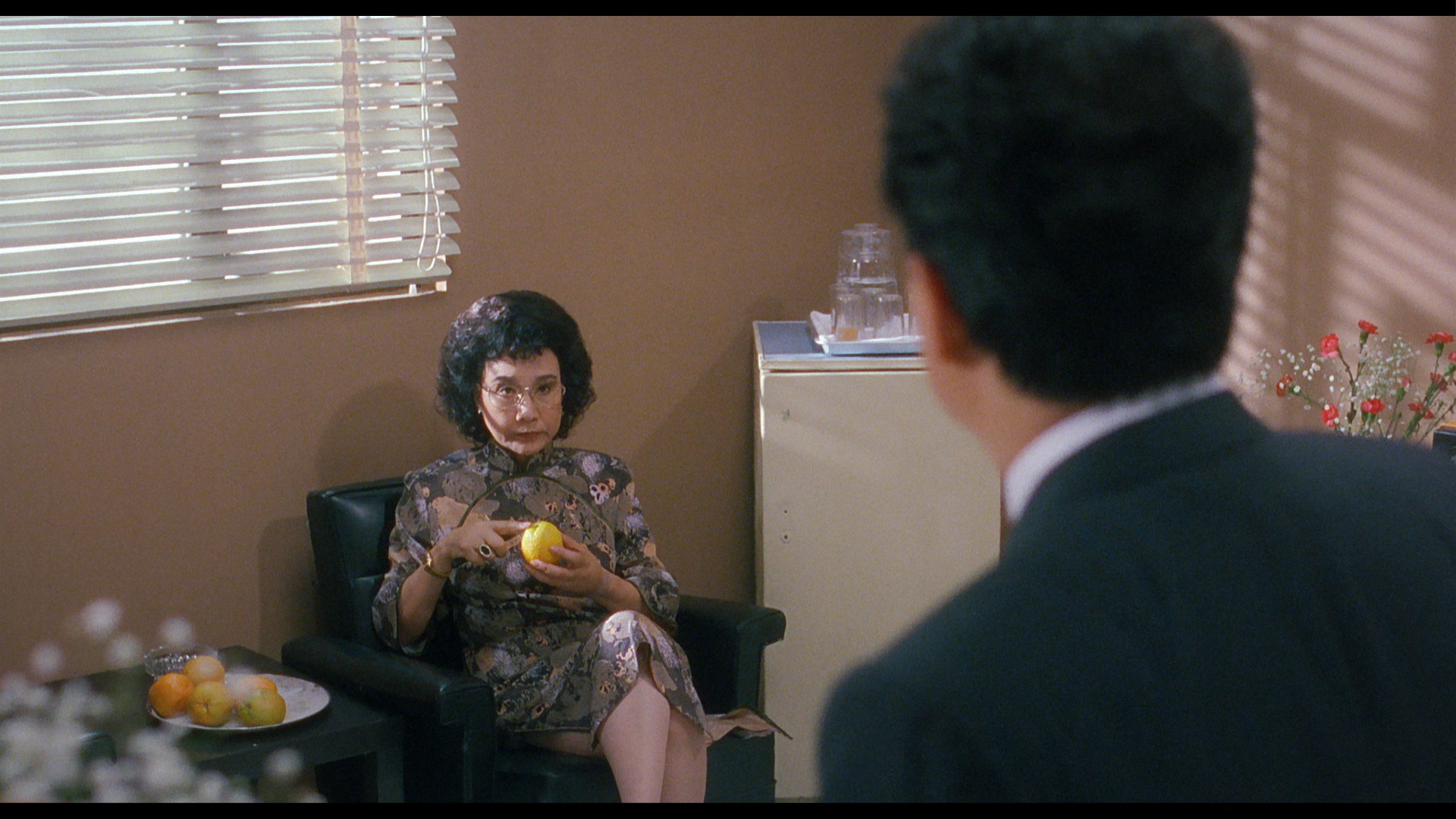 She Shoots Straight Blu-ray screenshot 9