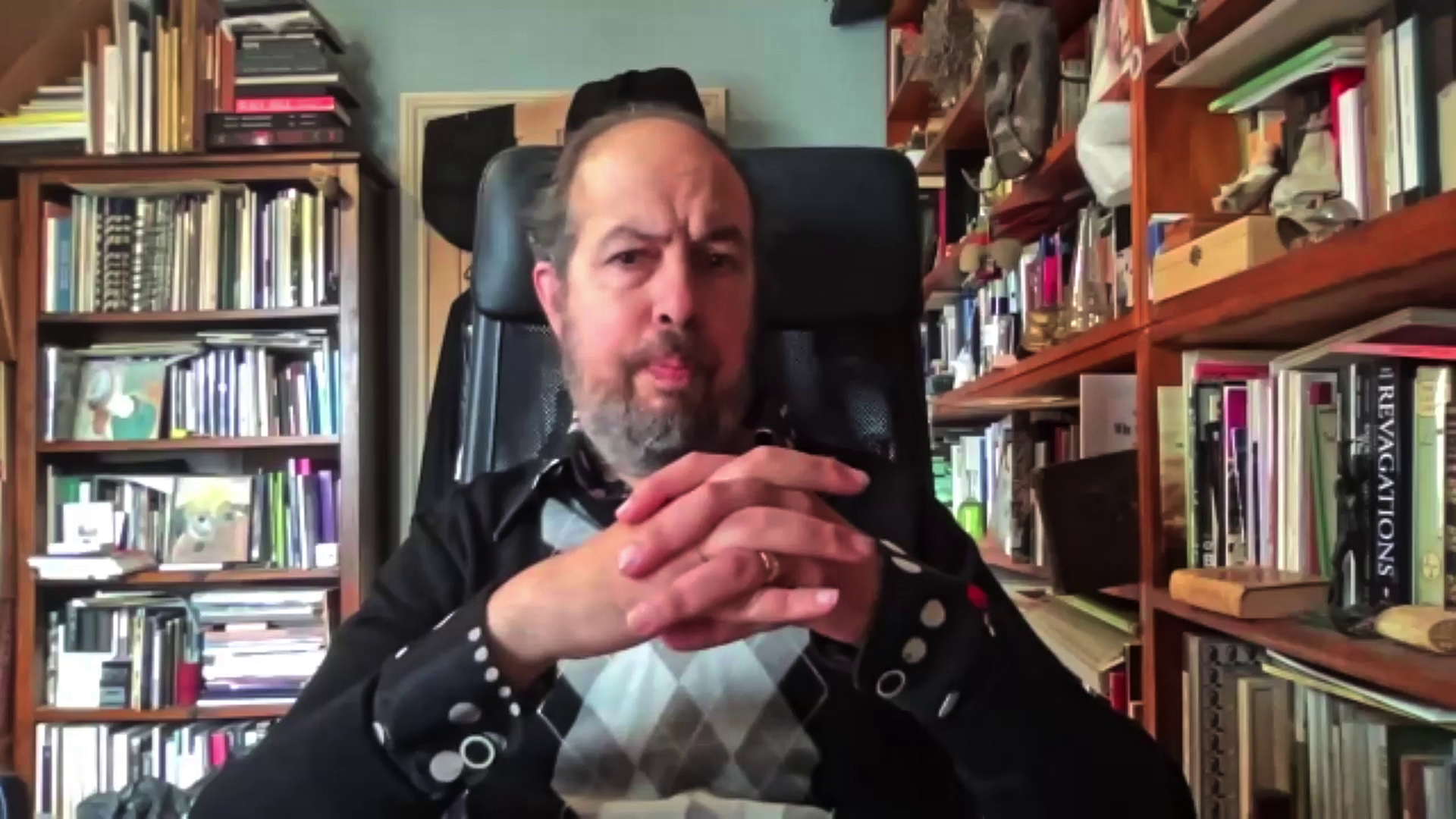 Earwig Geoff Cox interview